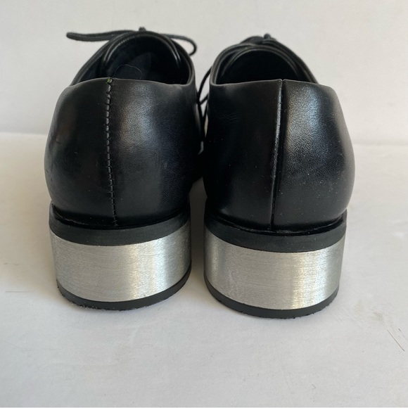 COS Point Toe lace up Oxfords with metal heel insert 7 - Picture 4 of 14